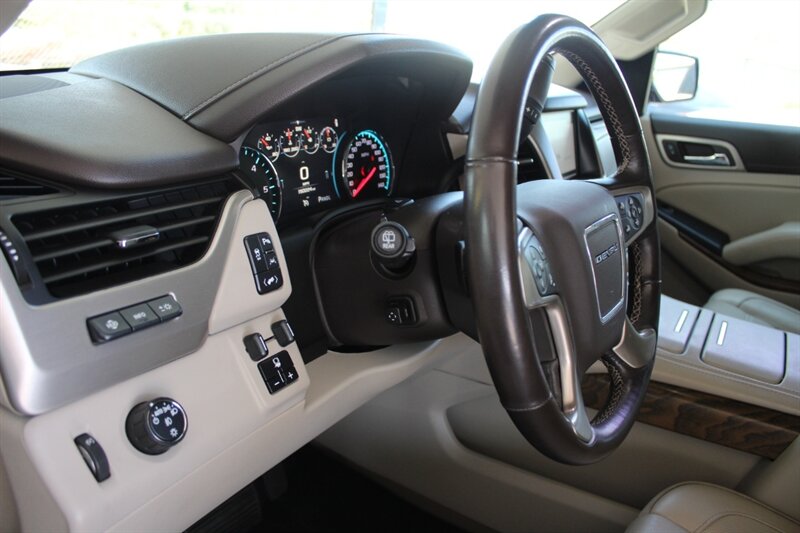 2019 Gmc Yukon XL Denali photo 42