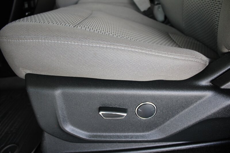 2018 Ford F-150 XLT   - Photo 19 - Lexington, SC 29073