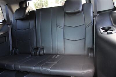 2017 Cadillac Escalade Premium Luxury   - Photo 26 - Lexington, SC 29073