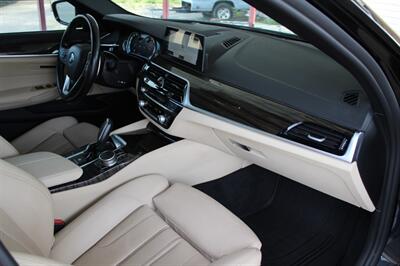 2018 BMW 530i xDrive - Photo 34 - Lexington, SC 29073