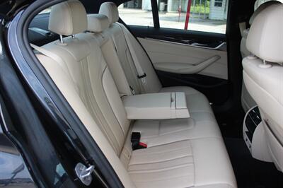 2018 BMW 530i xDrive - Photo 30 - Lexington, SC 29073