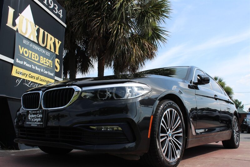 2018 BMW 530i xDrive - Photo 4 - Lexington, SC 29073