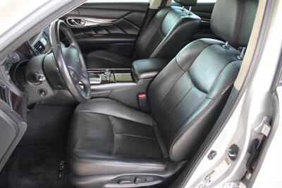 2016 INFINITI Q70 3.7 - Photo 18 - Lexington, SC 29073