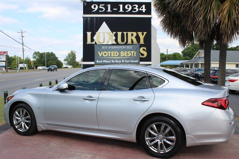 2016 INFINITI Q70 3.7 - Photo 5 - Lexington, SC 29073