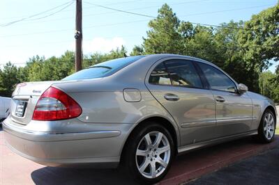 2007 Mercedes-Benz E 350 4MATIC - Photo 8 - Lexington, SC 29073