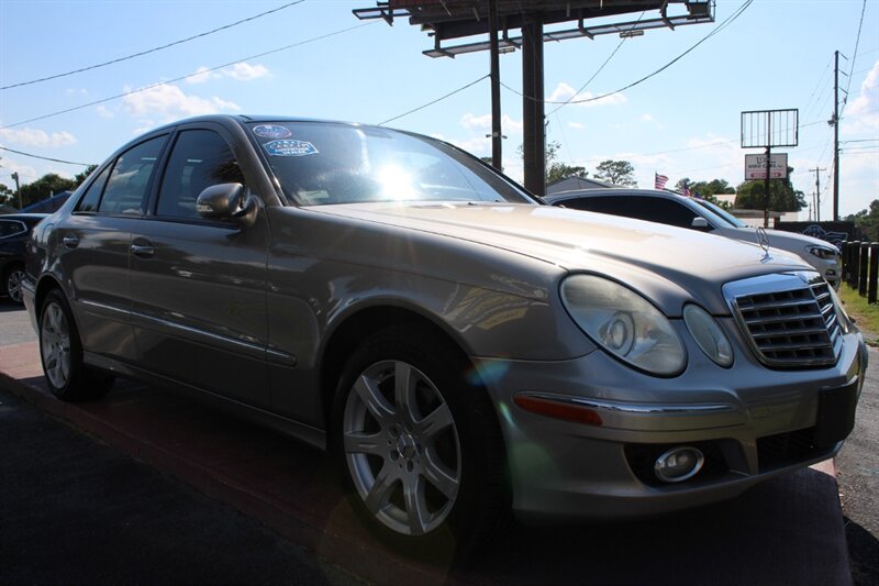2007 Mercedes-Benz E 350 4MATIC - Photo 7 - Lexington, SC 29073