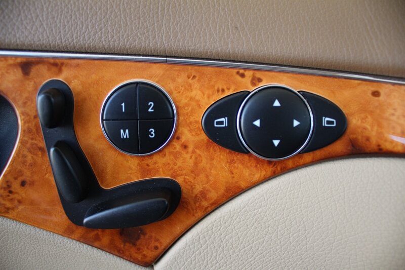 2007 Mercedes-Benz E 350 4MATIC - Photo 25 - Lexington, SC 29073