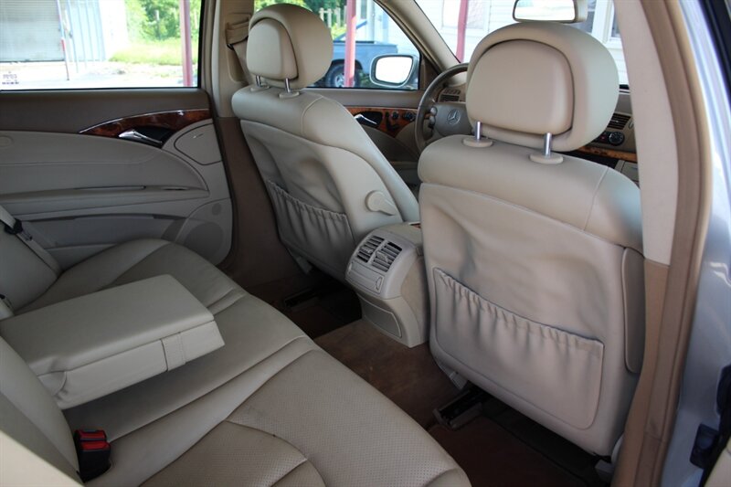2007 Mercedes-Benz E 350 4MATIC - Photo 21 - Lexington, SC 29073