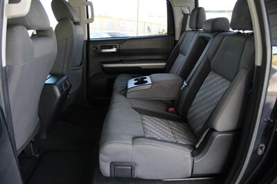 2018 Toyota Tundra SR5  CrewMax - Photo 24 - Lexington, SC 29073