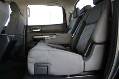 2018 Toyota Tundra SR5  CrewMax - Photo 21 - Lexington, SC 29073