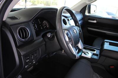 2018 Toyota Tundra SR5  CrewMax - Photo 16 - Lexington, SC 29073