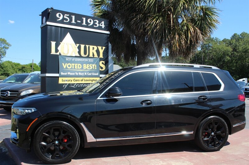 2021 BMW X7 xDrive40i - Photo 2 - Lexington, SC 29073