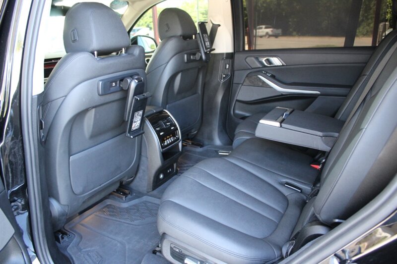 2021 BMW X7 xDrive40i - Photo 23 - Lexington, SC 29073