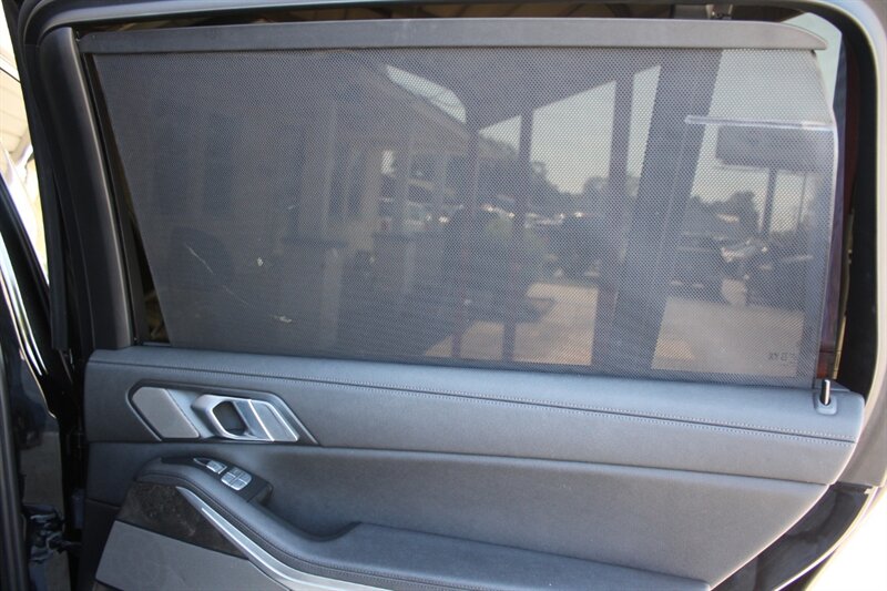 2021 BMW X7 xDrive40i - Photo 32 - Lexington, SC 29073