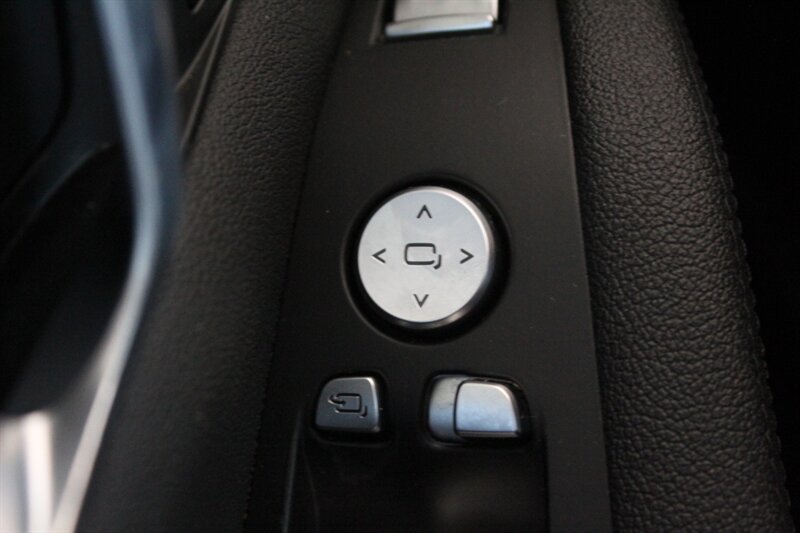 2021 BMW X7 xDrive40i - Photo 56 - Lexington, SC 29073