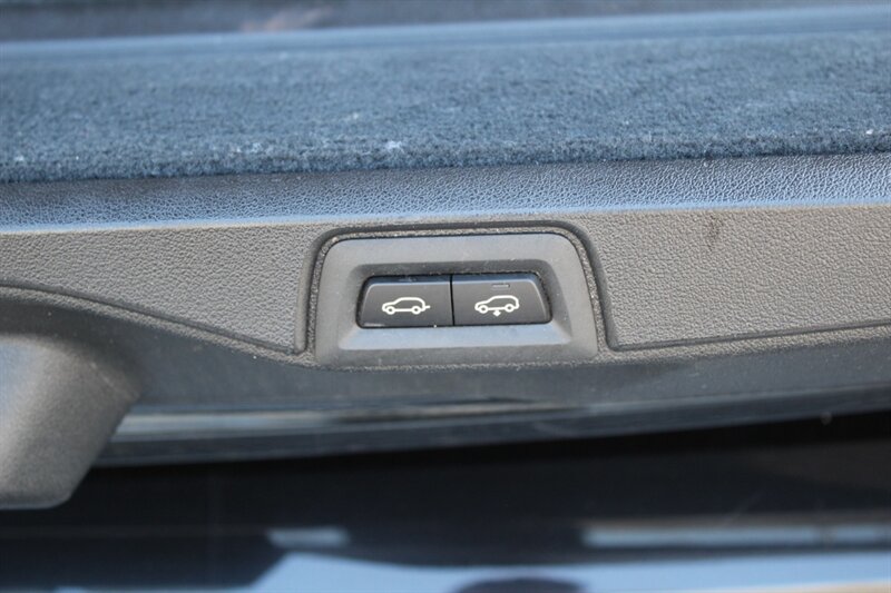 2021 BMW X7 xDrive40i - Photo 30 - Lexington, SC 29073