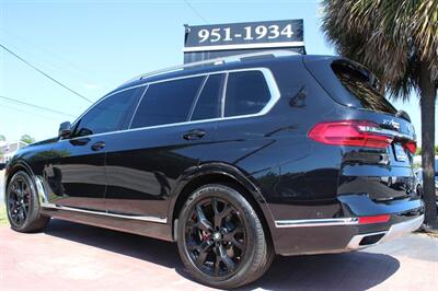 2021 BMW X7 xDrive40i - Photo 10 - Lexington, SC 29073