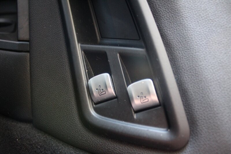 2021 BMW X7 xDrive40i - Photo 25 - Lexington, SC 29073