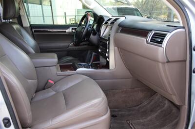 2015 Lexus GX 460 Luxury   - Photo 30 - Lexington, SC 29073