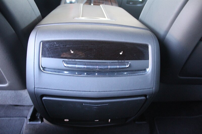 2022 Cadillac Escalade Luxury - Photo 24 - Lexington, SC 29073