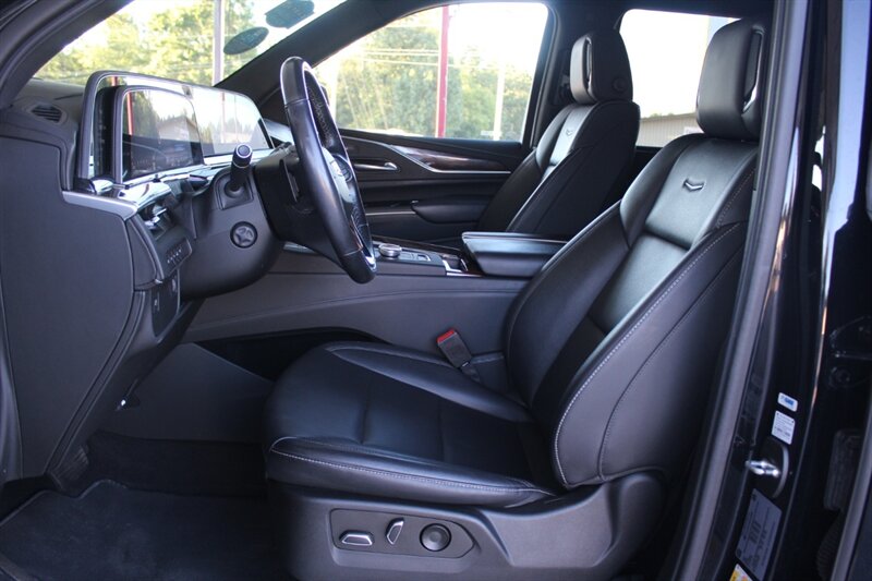 2022 Cadillac Escalade Luxury - Photo 18 - Lexington, SC 29073