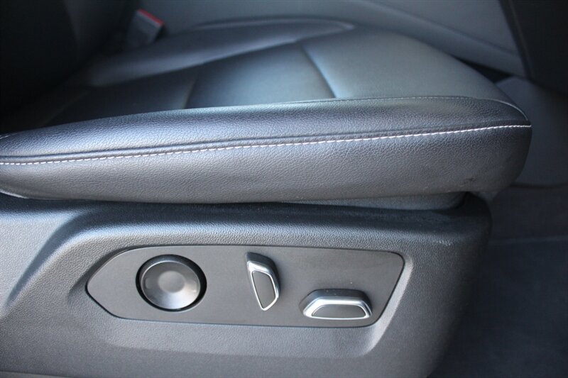 2022 Cadillac Escalade Luxury - Photo 34 - Lexington, SC 29073
