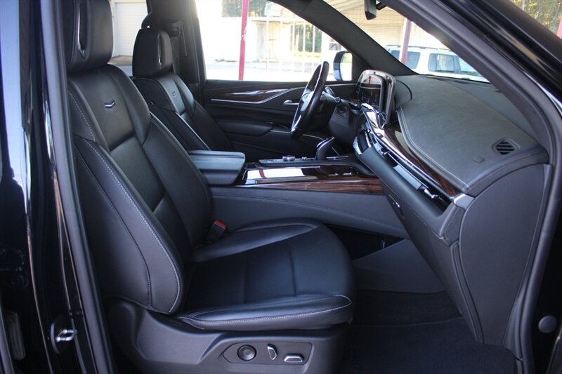 2022 Cadillac Escalade Luxury - Photo 35 - Lexington, SC 29073