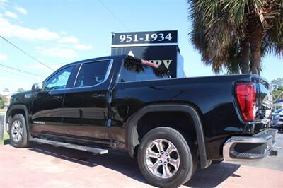 2021 GMC Sierra 1500 SLE   - Photo 16 - Lexington, SC 29073
