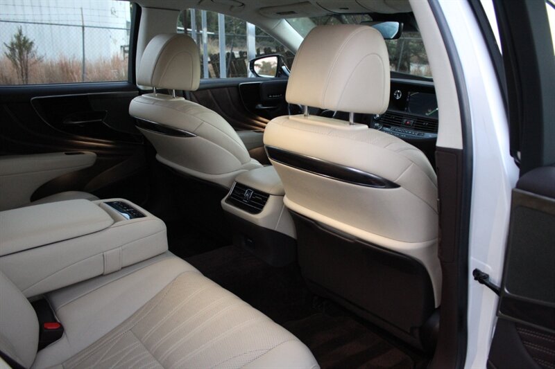2019 Lexus LS 500 - Photo 28 - Lexington, SC 29073