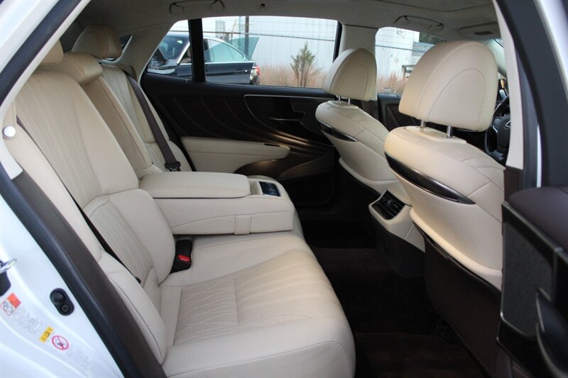 2019 Lexus LS 500 - Photo 30 - Lexington, SC 29073