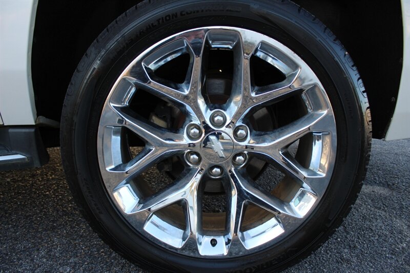 2018 Chevrolet Suburban Premier - Photo 59 - Lexington, SC 29073