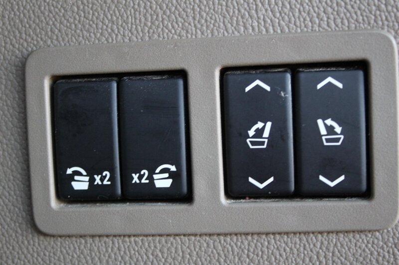 2018 Chevrolet Suburban Premier - Photo 29 - Lexington, SC 29073