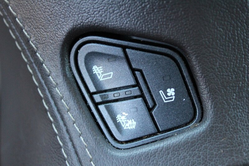 2018 Chevrolet Suburban Premier - Photo 54 - Lexington, SC 29073