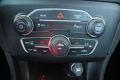 2019 Dodge Charger SXT   - Photo 34 - Lexington, SC 29073