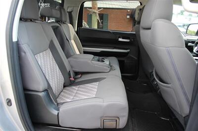 2018 Toyota Tundra SR5   - Photo 30 - Lexington, SC 29073