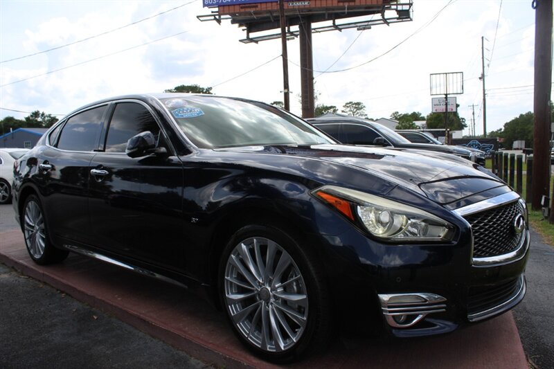 2016 INFINITI Q70L 3.7 - Photo 9 - Lexington, SC 29073