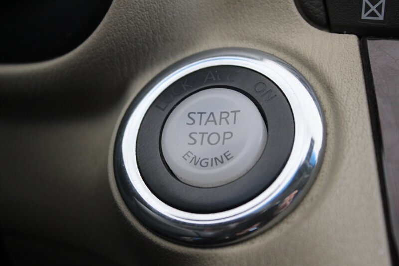 2016 INFINITI Q70L 3.7 - Photo 29 - Lexington, SC 29073