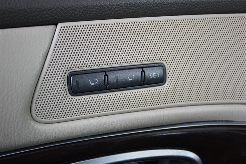 2016 INFINITI Q70L 3.7 - Photo 39 - Lexington, SC 29073
