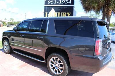 2018 GMC Yukon XL Denali   - Photo 6 - Lexington, SC 29073