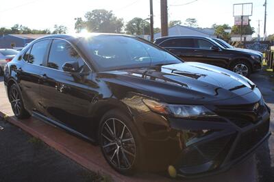 2021 Toyota Camry SE   - Photo 8 - Lexington, SC 29073