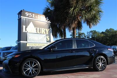 2021 Toyota Camry SE   - Photo 2 - Lexington, SC 29073