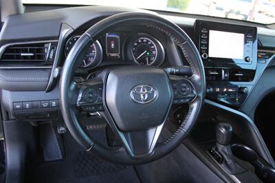 2021 Toyota Camry SE   - Photo 16 - Lexington, SC 29073