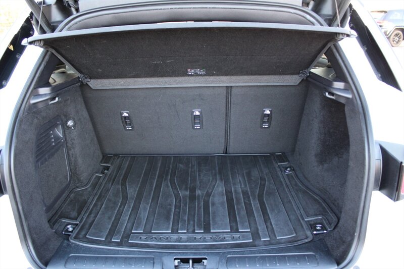 2018 Land Rover Range Rover Evoque SE - Photo 22 - Lexington, SC 29073