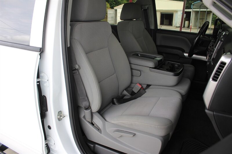 2018 Chevrolet Silverado 1500 LT - Photo 24 - Lexington, SC 29073