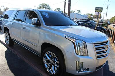 2018 Cadillac Escalade ESV Platinum   - Photo 9 - Lexington, SC 29073