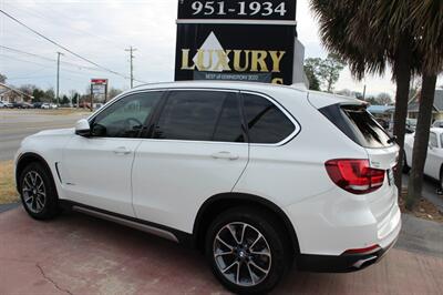 2018 BMW X5 sDrive35i - Photo 9 - Lexington, SC 29073