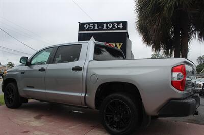 2020 Toyota Tundra SR5  CREW MAX - Photo 17 - Lexington, SC 29073