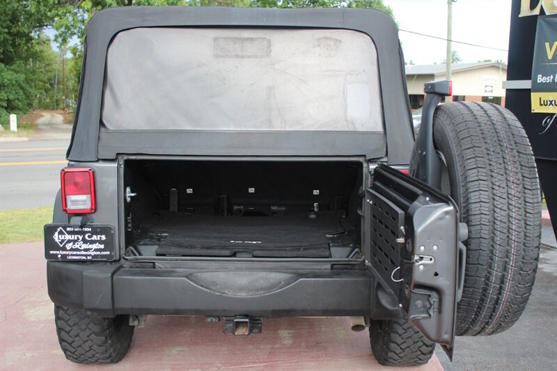 2017 Jeep Wrangler Unlimited Sport - Photo 6 - Lexington, SC 29073