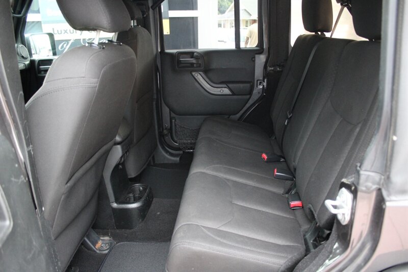 2017 Jeep Wrangler Unlimited Sport - Photo 16 - Lexington, SC 29073
