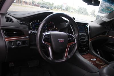 2019 Cadillac Escalade Luxury   - Photo 15 - Lexington, SC 29073